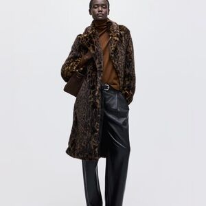 NWT H&M A/W 2025 Leopard Print Faux Fur Midi Coat. Medium